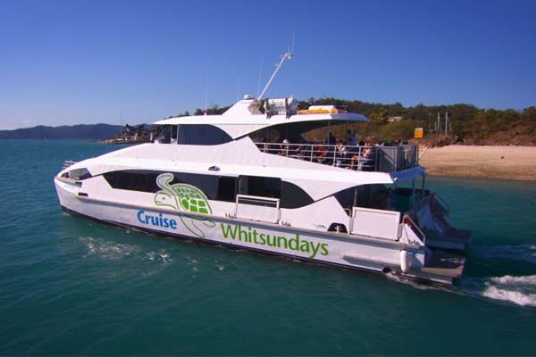 Cruise Whitsundays Cat