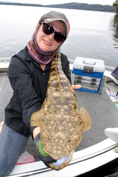 Jo Starling 84cm flathead Squidgy pro prawn 100mm (image rights Steve Starling)